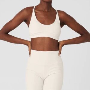NWT Alo Yoga Ribbed Blissful Bra